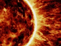 SUNCE JOŠ NIJE ZAVRŠILO AKTIVNOSTI: Stiže nova solarna oluja, naučnici izdali upozorenje