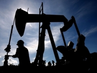 NAKON PROŠLOSEDMIČNOG VELIKOG RASTA: Pala cijena nafte, ulagači se nadaju da će....