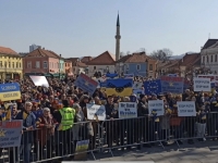SLOBODARSKA TUZLA POSLALA JASNU PORUKU: Podrška Ukrajini i miru u Evropi i BiH (VIDEO)