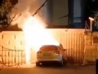 HOROR U RANO JUTRO: Automobil se zabio u vrata ruske ambasade, vozač poginuo... (VIDEO)