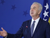 ŠAROVIĆ NAKON OTKAZIVANJA SJEDNICE: 'Sve je to igra parlamentarne većine, neće doći do promjene izbornog zakonodavstva'