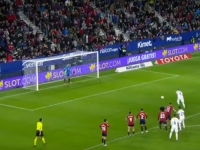NEVJEROVATNE SCENE U ŠPANIJI: Sudija Realu iz Madrida svirao dva penala, Benzema promašio oba, pogledajte kako je završilo…