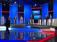 SKANDAL NA TV SUČELJAVANJU U SLOVENIJI: Dio političara otišao iz studija, ultranacionalista pao (VIDEO)