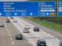 ZABORAVITE NA PUN GAS: Uskoro se njemačkim Autobahnom više neće moći voziti bez ograničenja, za sve je 'krivo'…