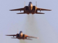GORI NA BLISKOM ISTOKU: Izraelski avioni bombardirali položaje Assadovih snaga u Siriji...