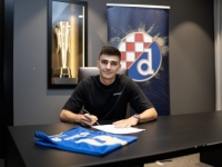 ZAGREBAČKI DINAMO DOVEO VELIKO POJAČANJE: Hercegovac iz talijanske Serie A potpisao za Modre…