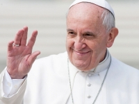 NOVOSTI IZ VATIKANA: Papa Franjo će po prvi put ženama dati pravo glasa pri...