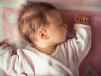 TEŠKA OBOLJENJA NAJMLAĐIH: U SAD-u se pojavio virus opasan za bebe