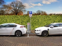 JEDNA OD NAJVEĆIH BRIGA MEĐU VOZAČIMA: Koliko električni automobili mogu još voziti nakon što domet pokaže nula kilometara?