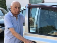NIKO KAO ON: U 102. godini produžili su mu vozačku dozvolu, godinama vozi samo jedan automobil…