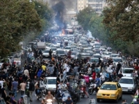 PRIPREMLJENE OPTUŽNICE: Iran planira javna suđenja za 1.000 demonstranata u Teheranu