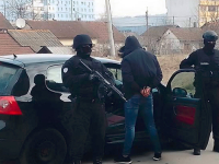 VELIKA POLICIJSKA AKCIJA U BOSNI I HERCEGOVINI: Policajci uhapsili osumnjičene tokom primopredaje kokaina, pogledajte snimke s lica mjesta...