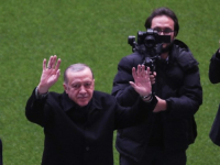 NAKON ZDRAVSTVENIH PROBLEMA: Erdogan se danas pojavio na aeronautičkom sajmu u Istanbulu