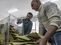 GLASAČKE KUTIJE POSTAVLJENE U 73. DRŽAVE: U inostranstvu otvorena birališta za glasanje u drugom krugu izbora u Turskoj