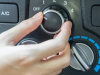 GOTOVO SVI PRAVIMO VELIKU GREŠKU: Evo šta je potrebno učiniti prilikom uključivanja klima-uređaja u automobilu…