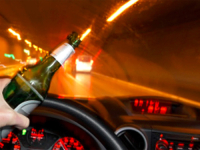 GOTOVO SVI PRAVIMO VELIKU GREŠKU: Policija ne prašta, evo koliko dugo nakon čašice alkohola ne bi ste smjeli sjesti za volan…