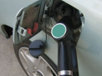 STOTINE VOZAČA U PROBLEMIMA: Benzinska pumpa POMIJEŠALA GORIVO, auta se počela kvariti