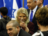 KOLUMNISTA NAJUTJECAJNIJEG IZRAELSKOG LISTA PORUČIO: 'Netanyahu, ostavka!'