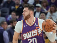 POČELA NOVA NBA SEZONA: Jusuf Nurkić izvrstan u debitantskom nastupu za 'Phoenix Sunse', pogledajte sjajne poteze protiv 'Golden State Warriorsa'!