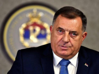 ŽELI DA SE NEŠTO PITA I U SUSJEDNOJ ZEMLJI: Dodik se hvali da će glasati na izborima u Srbiji