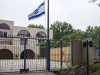 HITNO PREBAČEN U BOLNICU U KRITIČNOM STANJU: Muškarac se zapalio ispred ambasade Izraela u SAD-u (VIDEO)