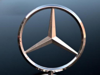 IGRA MEČKA: Prodaje se Mercedes star 121 godinu, koštat će čak…