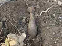 UZBUNA U SARAJEVSKOM NASELJU HRASNO: Građani pronašli minobacačku granatu u dvorištu zgrade