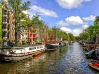 DRASTIČNO SMANJENJE: Amsterdam planira prepoloviti broj riječnih kruzera koji pristaju u gradu