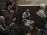 NAJODABRANIJA NOĆ U GODINI: Vjernici u beogradskoj Bajrakli džamiji obilježavaju Lejletul-kadr