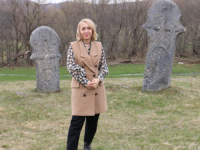 MINISTRICA POZDER U NOVOM TRAVNIKU: Nekropola stećaka Maculje i spomenik Smrikama su kulturni biseri ove regije