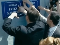 DUŠKO LOPANDIĆ DIREKTNO: 'Sjetimo se da je Vučić lijepio plakate sa imenom Ratka Mladića'