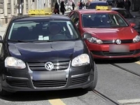 U SARAJEVU TEŠKO POVRIJEĐENA STARICA (83): Taksista pokrenuo automobil dok je izlazila iz vozila
