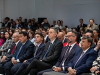 BEĆIROVIĆ NA PARIŠKOM MIROVNOM FORUMU: Svijet treba više povjerenja i manje sukoba