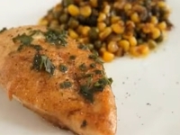 KULINARSKI KLASIK SRIJEDOM: Na briznu napravite ukusnu piletinu s graškom i kukuruzom i oduševite ukućane (VIDEO)