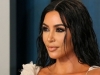 OVO JE NJENO STVARNO IZDANJE: Kim Kardashian bez photoshopa pokazala svoje obline (FOTO)