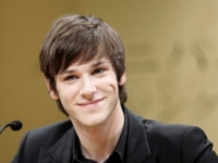 TUŽNA VIJEST IZ FRANCUSKE: Poginuo slavni glumac Gaspard Ulliel