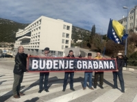 GRUPA GRAĐANA STIGLA NA PROTESTE U NEUM: Traže hitno hapšenje svih aktera pregovora koji učestvuju u državnom udaru