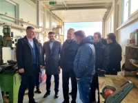 IZETBEGOVIĆ NA ISTOKU DRŽAVE: Posjetio uspješnu kompaniju Reppu Entreprenad čiji proizvod ukrašava brdo Hum iznad Sarajeva (FOTO)