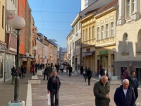 U NOVOGODIŠNJOJ NOĆI: Konobar ih zaključao u kafiću u Banjoj Luci, nastala opća tuča