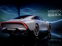 NAJNAPREDNIJI MERCEDES U HISTORIJI: I Tesla mu gleda u leđa (FOTO )