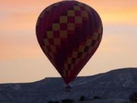 NERAZJAŠNJENE OKOLNOSTI: Pao balon u okolici Ljubljane, najmanje šestero ljudi povrijeđeno