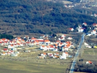 I OVO JE BOSNA I HERCEGOVINA: Selo se odreklo asfalta da bi majci s četvero djece osigurali dom...