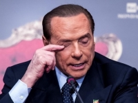DAN NAKON ŠTO JE ODUSTAO OD KANDIDATURE ZA PREDSJEDNIKA: Silvio Berlusconi završio u bolnici