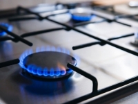 NOVE CIJENE: Građanima će računi za gas biti veći za 18,5 posto, a za grijanje 9 posto