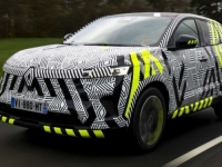 MASKIRANI MODEL: Prvi pogled na novi Renault Austral