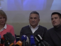 HVALA, VIDIMO SE: Đokovićeva porodica prekinula presicu nakon pitanja o tome je li se kretao zaražen