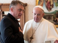 ČOVIĆEVI MEDIJI PJENE: 'Komšićev ured je sakrio najvažniju poruku koju mu je uputio sekretar Vatikana!'