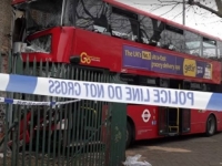 AUTOBUS SE U LONDONU ZABIO U TRGOVINU: Povrijeđeno najmanje 19 putnika