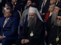 BRUKA UŽIVO: Pogledajte kako je javnost u Republici Srpskoj izmanipulirana lažnom objavom da akademiju prenosi Radiotelevizija Srbije…