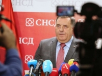 NOVINAR 'GLASA AMERIKE' OBJAŠNJAVA: 'Sankcije ATV-u Banja Luka su upozorenje nekim firmama bitnim Dodiku...'